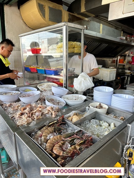 B & Best Seafood Noodle, PJ