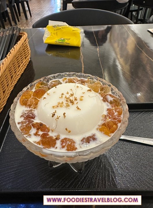 Milk Pudding with Osmanthus at GuangDong Cafeteria Klang