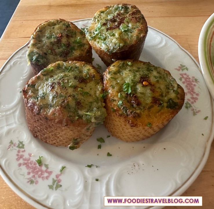 Garlic bread by Grub by Ahong & Friends