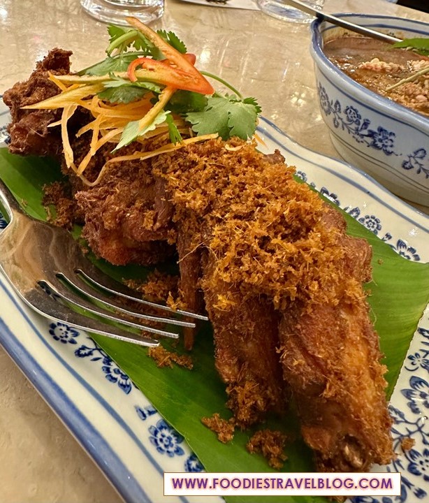 Nyonya Fried Chicken @ Peranakan Place, One Utama