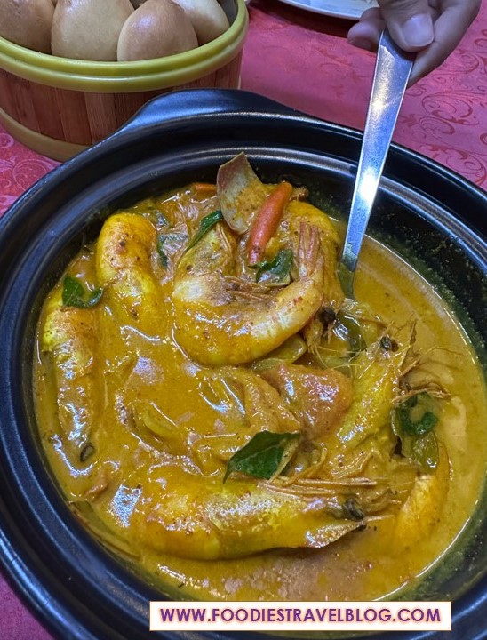 Curry Prawns at Restaurant Sedap Melaka