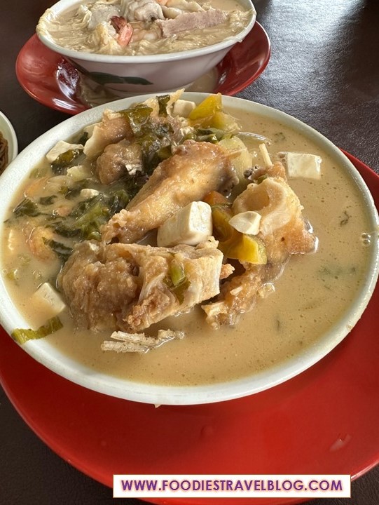 Salted Vegetables Fish Noodles at Restaurant Mei Mei Sandakan